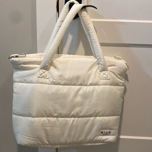 Wilo The Label Puffer Tote Bag with small pouch